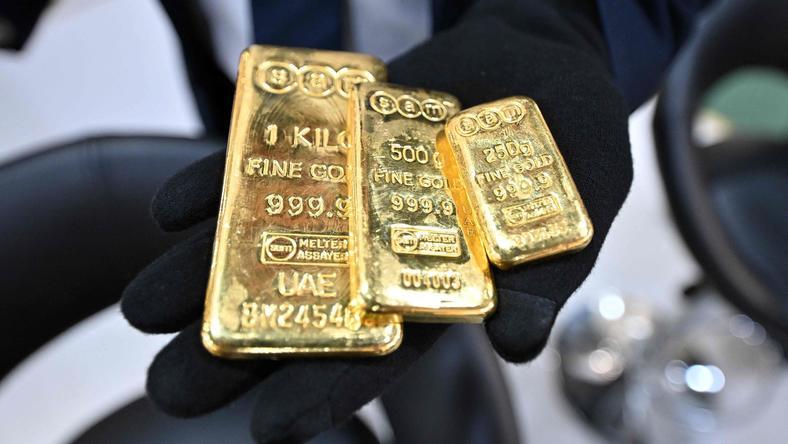 2024年金价创40次新高,全球黄金需求4974吨